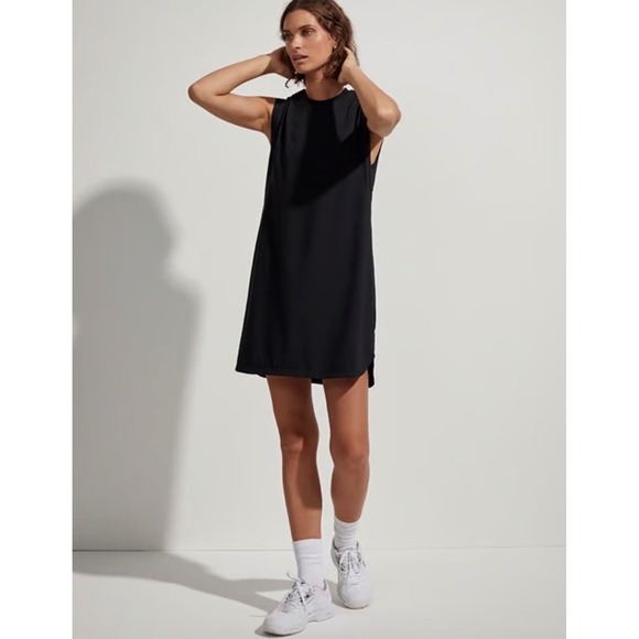 Varley Dresses & Skirts - Varley Sleeveless Athletic Shift Mini Dress Athleisure Women's Size XS Gray